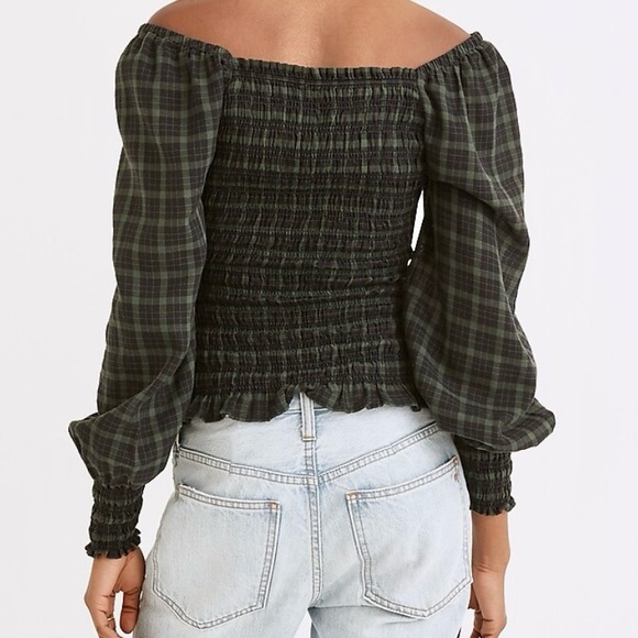 Madewell smocked puff sleeve shirt - Picture 3 of 7